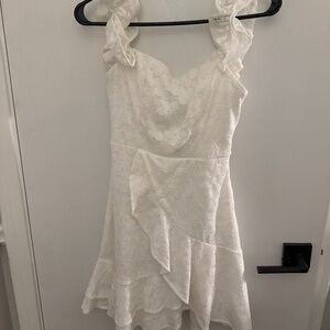 Well made white dress